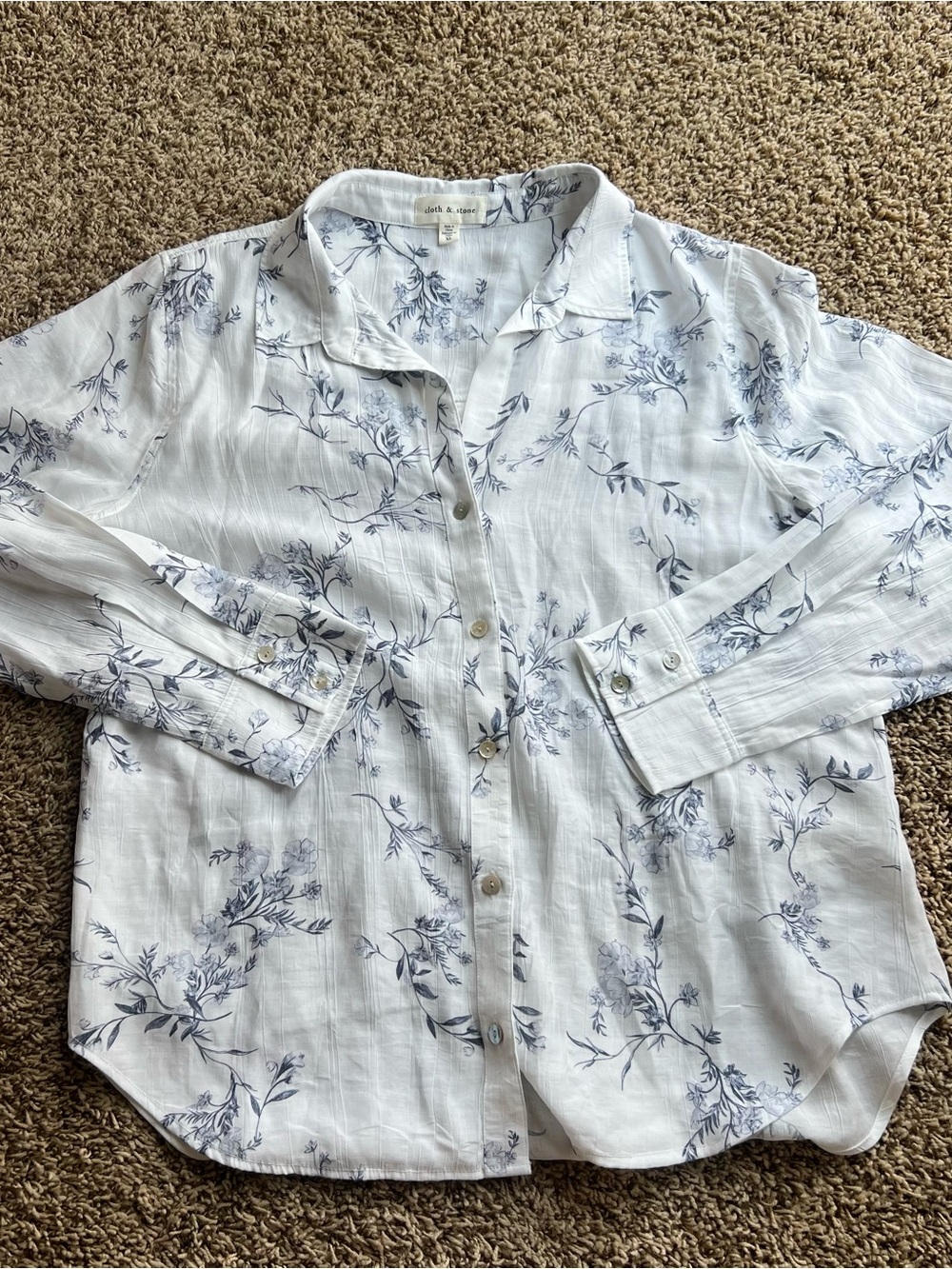 Cloth & Stone button down shirt with blue floral print